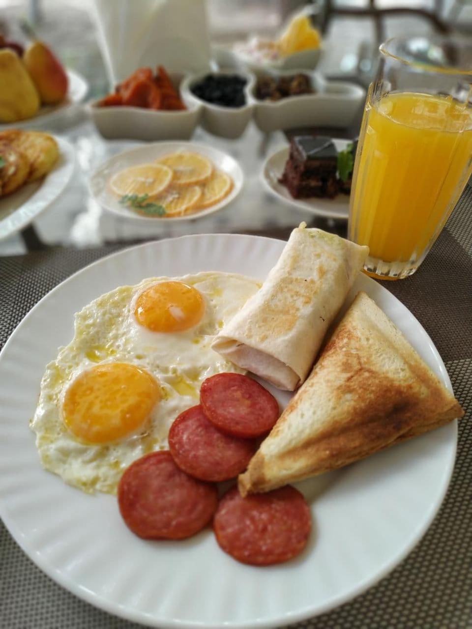 Home Boutique Hotel Tashkent Luaran gambar